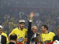 "Fenerbahce" treneris Obradovičs atzīts par labāko Eirolīgā