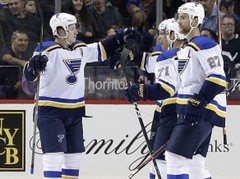 Tarasenko divi skaisti vārti, "Blues" bullīšos izcīna trešo uzvaru pēc kārtas