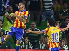 "Valencia" Seviljā ar 6:3 uzvar "Betis" un kļūst par vicelīderi