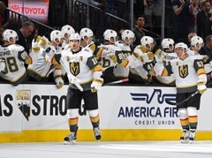 Galants un "Golden Knights" fenomens