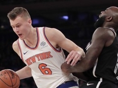 Porziņģis atkal samet 30 un palīdz "Knicks" izcīnīt sezonas pirmo uzvaru