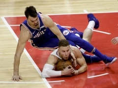 "76ers" sagādā "Clippers" sesto zaudējumu pēc kārtas