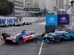 Dramatiski notikumi "Formula E" otrajā posmā turpinās pat pēc finiša