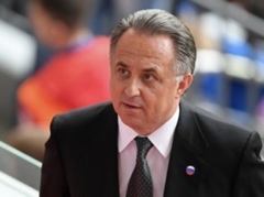 Mutko apstādinājis savu darbību Krievijas Futbola savienības prezidenta amatā