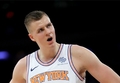 Video: Porziņģim 23 punkti, "Knicks" neveiksme Čikāgā