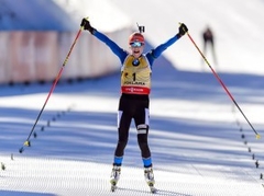Bendika netur līdzi ātrumā, Mekereiena finiša spurtā pārspēj Dālmeieri
