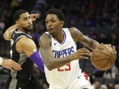 Viljamss piekrīt trīs gadu līgumam ar "Clippers" par 24 miljoniem