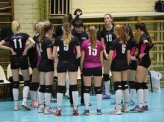 Daugavpilietes uzvar čempiones un iesoļo "play off"