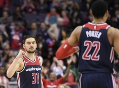 Bertāns un "Spurs" pret "Wizards" un teicami Volu aizstājušo Satoranski