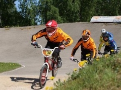 Lieliskā gaisotnē Jelgavā aizvadīts "SMScredit.lv BMX čempionāta" otrais posms