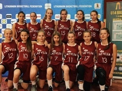 Latvijas U14 basketbola izlasēm otrās vietas Baltijas kausā