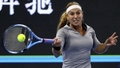 Cibulkova ar astoņu geimu sēriju sakauj Stīvensu