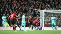 "Manchester United" atspēlējas no 0:2 un izrauj uzvaru 90. minūtē