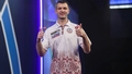 Razma ''World Matchplay'' debijā pret Raitu spēlēs pirmajā sesijā