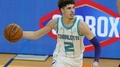 "Hornets" līderis Lamelo Bols potītes savainojuma dēļ izlaidīs 1-2 nedēļas