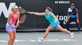 WTA finālturnīrā Ostapenko/Kičenoka debitē ar piekāpšanos favorītēm