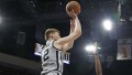 Bertāns savā labākajā NBA spēlē ar 21 punktu nokārto "Spurs" uzvaru