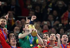 EURO 2012 dalībnieces Spānijas izlases treneri nosauc daļēju kandidātu sarakstu