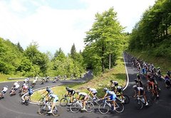 Isagirre uzvar 'Giro d'Italia' 16.posmā; Smukulim 104.vieta