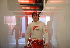 Alonso uzvaru Valensijā nodēvē par spožāko karjerā