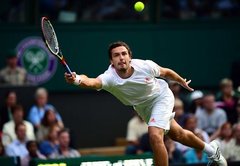 Gulbis piecu setu cīņā zaudē Janovičam