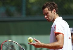 Gulbis nepārvar Kicbīeles turnīra otro kārtu un piedzīvos ievērojamu kritienu rangā