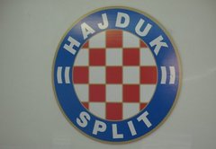 'Hajduk' fani sarīko nekārtības pie 'Skonto' stadiona