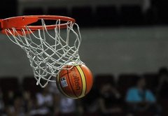 Latvijas U-18 basketbolisti Eiropas čempionāta ceturtdaļfinālā piekāpjas Lietuvai