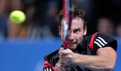 Gulbis Marseļas turnīrā tiek ceturtdaļfinālā