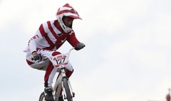 Treimanis apsteidz Štrombergu un kļūst par Latvijas BMX čempionu