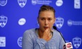 Bijusī čempione Šarapova traumas dēļ atsauc dalību «US Open» tenisa turnīrā