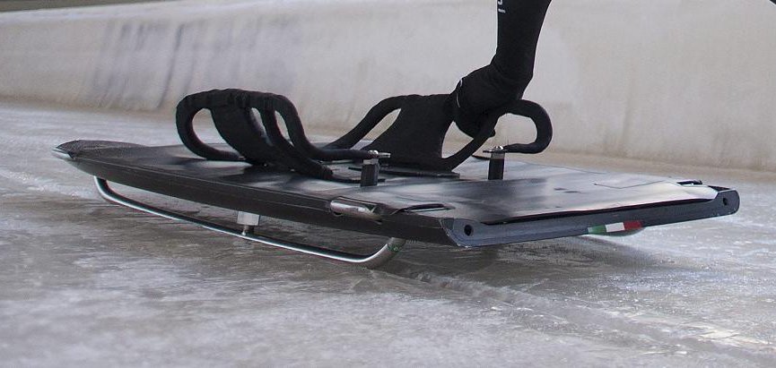 Skeletonists Netlaus paliek soli no pjedestāla Eiropas kausa posmā