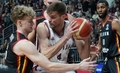 Latvijas basketbola izlase pēc veiksmīgas pakaļdzīšanās uzvar arī Beļģijā