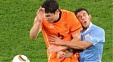 FOTO: Nīderlande - Urugvaja 3:2