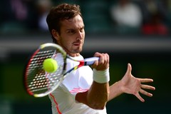 Gulbis piecu setu trillerī piekāpjas Janovičam Vimbldonas 2.kārtā