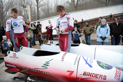 Melbārža divnieku ekipāža otrajā vietā pēc Pasaules kausa bobslejā pirmā posma pirmā brauciena