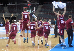 Latvijas U-18 basketbolisti Arēnā Rīga EČ pusfinālā tiksies ar Horvātiju