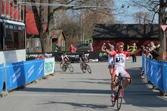 Vairāku masu kritienu ietekmētās sacensībās Igaunijā triumfē Alpha Baltic/Unitymarathons.com riteņbraucēji