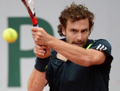 Gulbis Francijas atklātā čempionāta trešajā kārtā tiekas ar čehu veterānu Štepaneku (rit 1.sets)