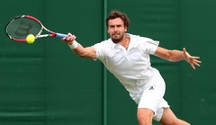 Gulbis Sinsinati Masters sāk ar smagu uzvaru