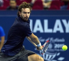 Gulbis Pekinas turnīra pirmajā kārtā spēkojas ar itāli Fonjīni