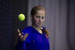 Ostapenko iegūst karjeras lielāko uzvaru