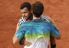 Gulbis: Man ir žēl Tsongas