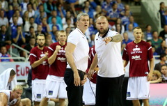 Latvijas basketbolisti treniņspēlē uzvar spēcīgo Franciju