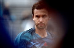 Gulbis izkrīt no ATP ranga pirmā simtnieka