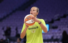 Laksa gūst 11 punktus Wings zaudējumā WNBA izslēgšanas turnīra pirmajā spēlē