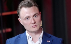Radušās neskaidrības par deputāta Butāna pēdējās trijās Saeimas vēlēšanās norādīto izglītību