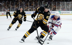 Šmits savu NHL debiju vērtē paškritiski