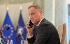 AS jaunās valdības veidošanā varētu skatīties uz "līdzšinējo koalīcijas rāmi", bet amatos tēmēt arī uz ārlietu jomas vadīšanu
