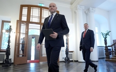 Par jauno koalīciju partijas vēl nerunājot